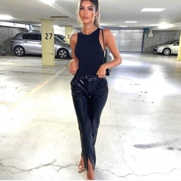 New Zara Faux Leather Croc Embossed Pants Size L - Picture 3 of 12